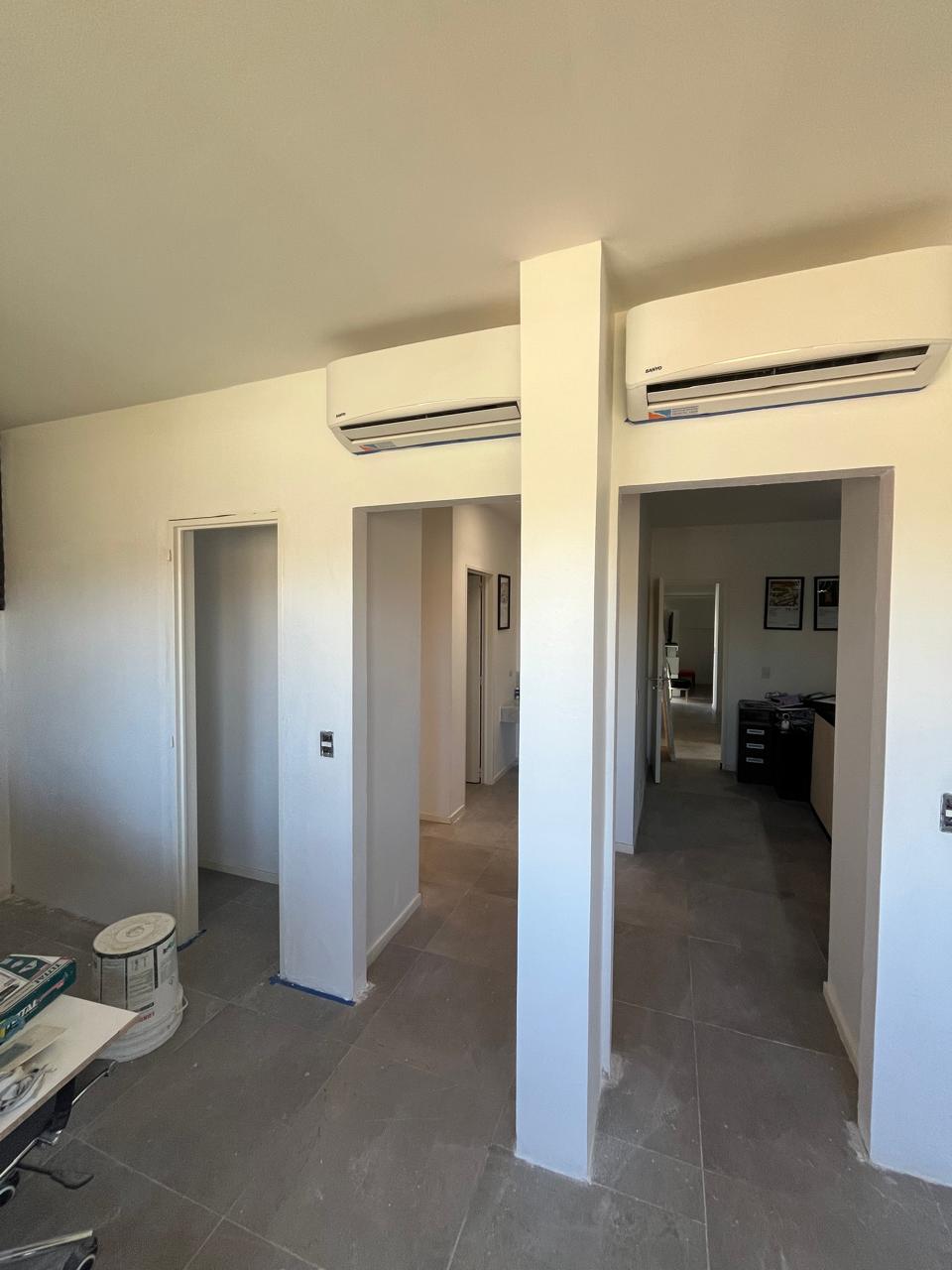Reforma de Baño en Suite y Sala de Ensayo - Vista 1
